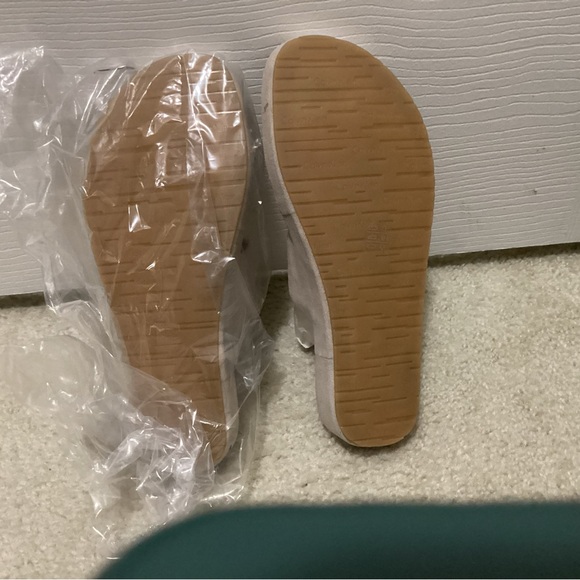 Calvin Klein sandal - Picture 9 of 9